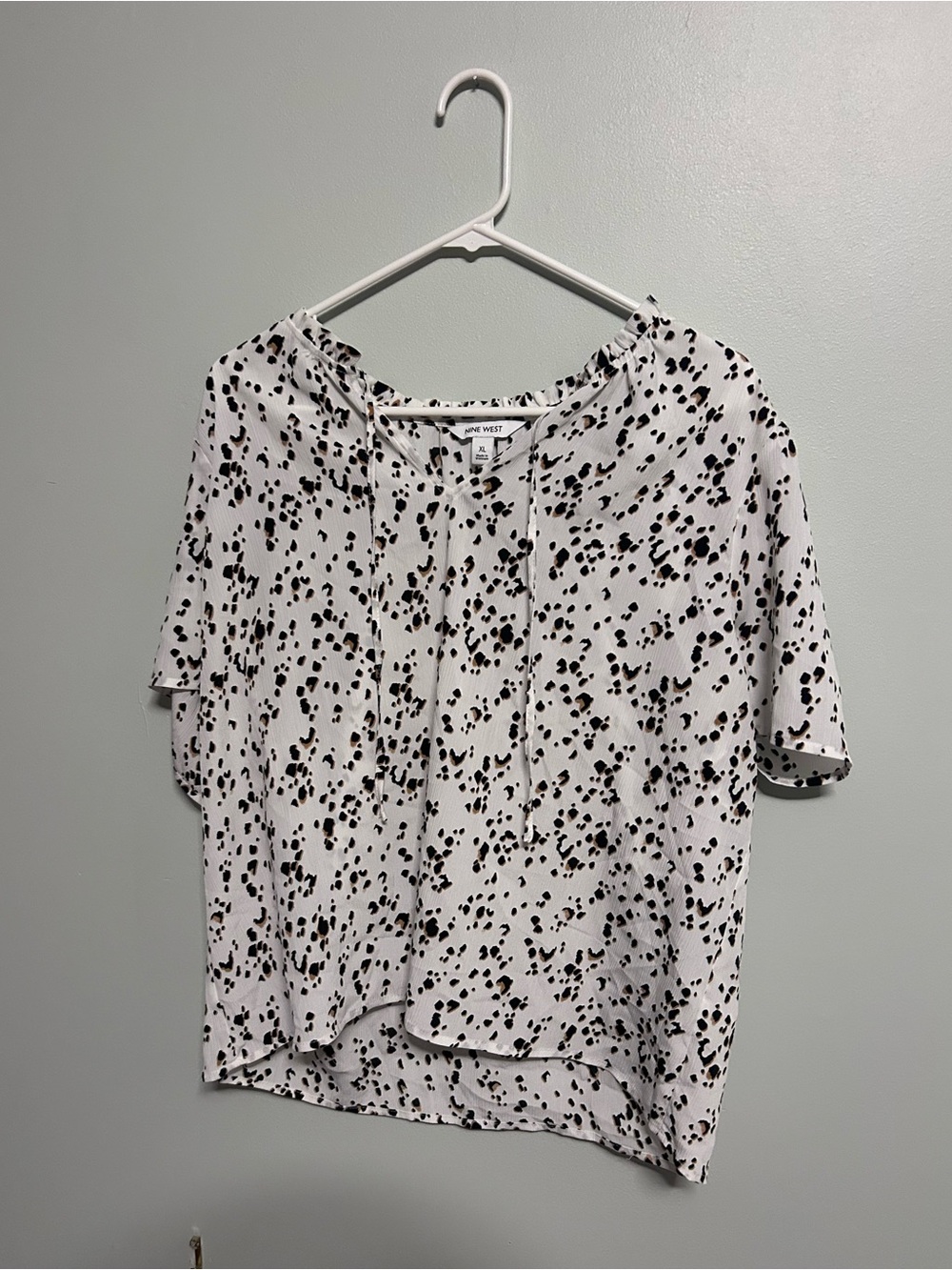 Nine West White and Black Spot Print Hooded Blouse